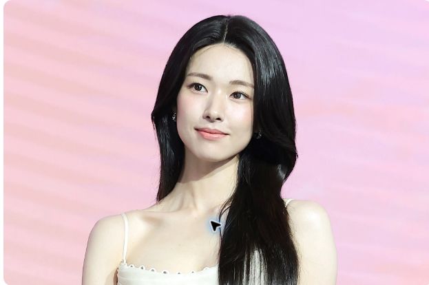 자랑했던 방송까지 비공개…하영, 증조부 논란 후 벌어진 일