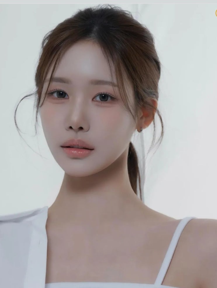 "성형 의혹에 눈물 흘린 생일날, 경쟁자를 감싸 안은 탈락자의 감동....