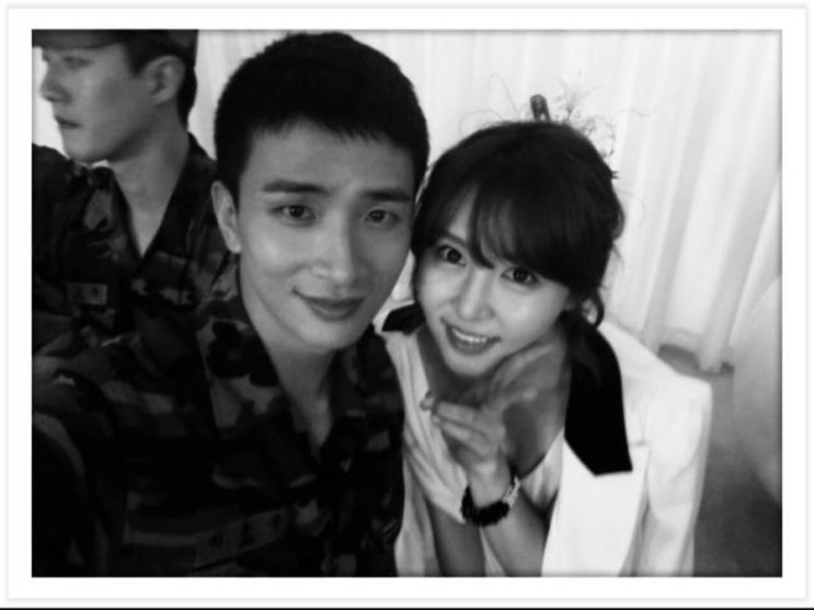 “연락이라도 더 해볼걸”…정시연, 故이용주와 생전 사진 공개 [IS....