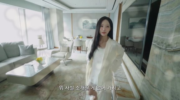 “이거 진짜 2036년이잖아”…아이돌이 만든 미래 예언영상, 하루 만....