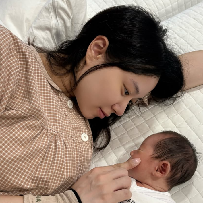 최현석 딸 최연수 “모유 대신 먹여줄 거 아니면 쉿”…한 달 만에 ....