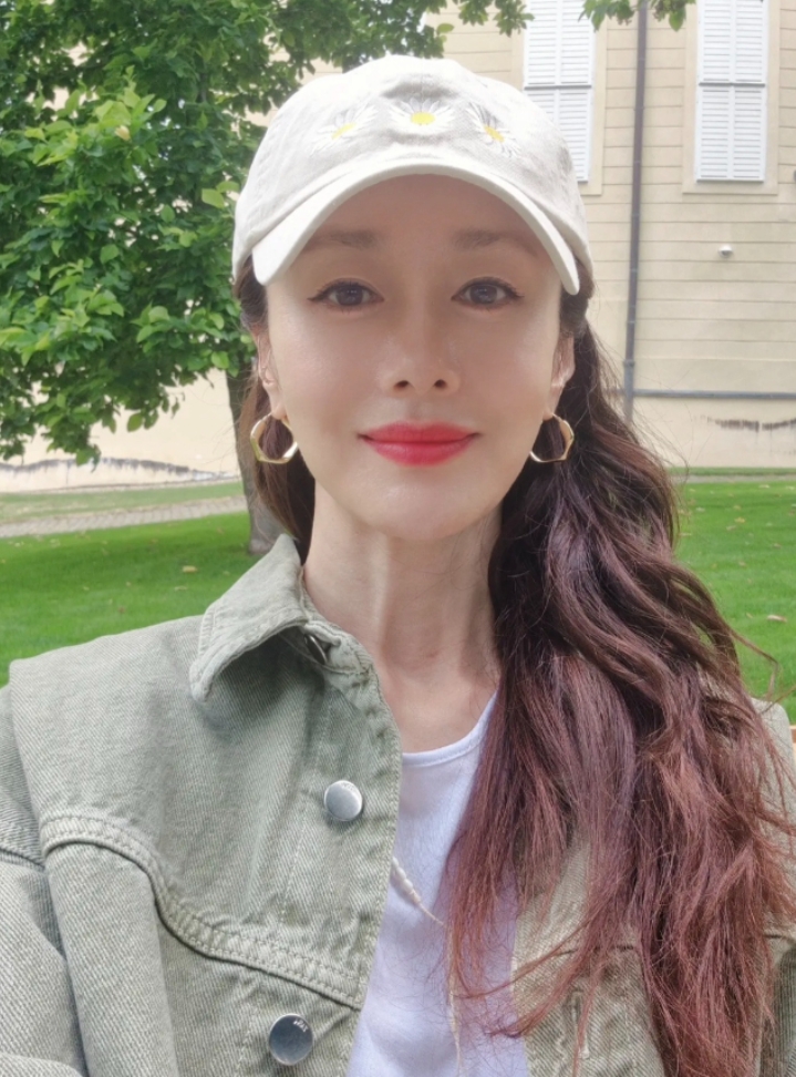 “프라하 가면 꼭 드세요” 김지수가 직접 구워본 삼겹살, 맛이 어....