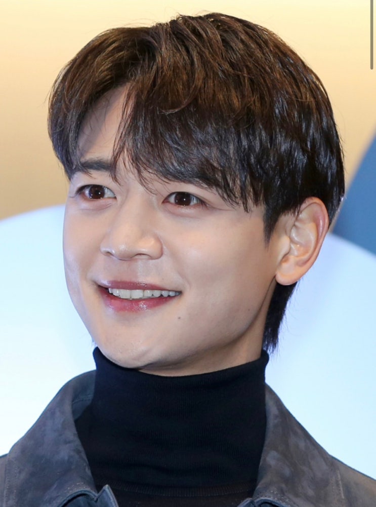 샤이니 민호·엑소 도경수, 하필 하루 차이였다…9월 컴백 날짜 공개....