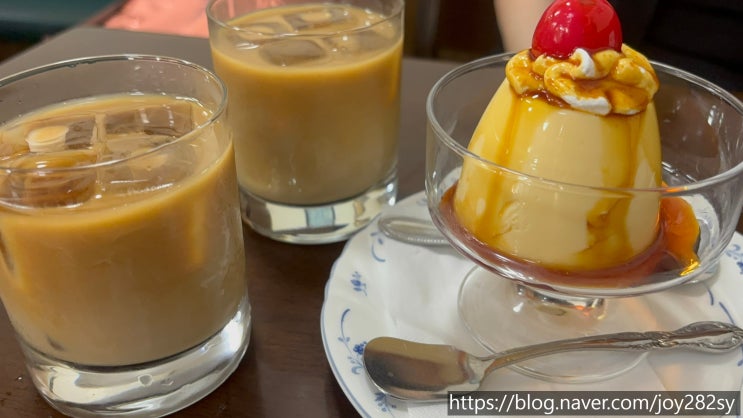 고베 난킨마치 구거류지 커피 :: 에비앙 카페 Evian coffee