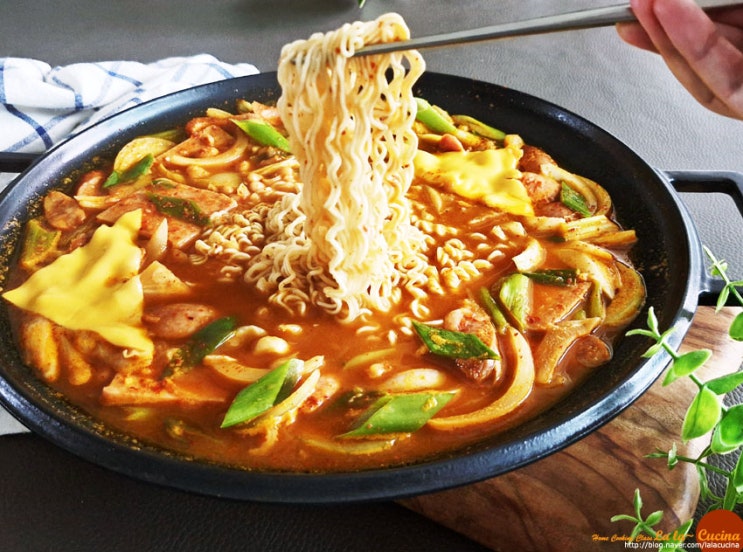부대찌개 레시피 부대찌개 양념장 재료