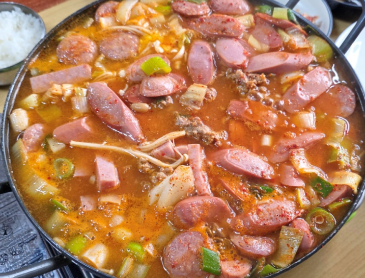 [요리/레시피] 미군부대(미제) 소세지로 만든 김치찌개 레시피와 꿀팁 : 네이버 블로그