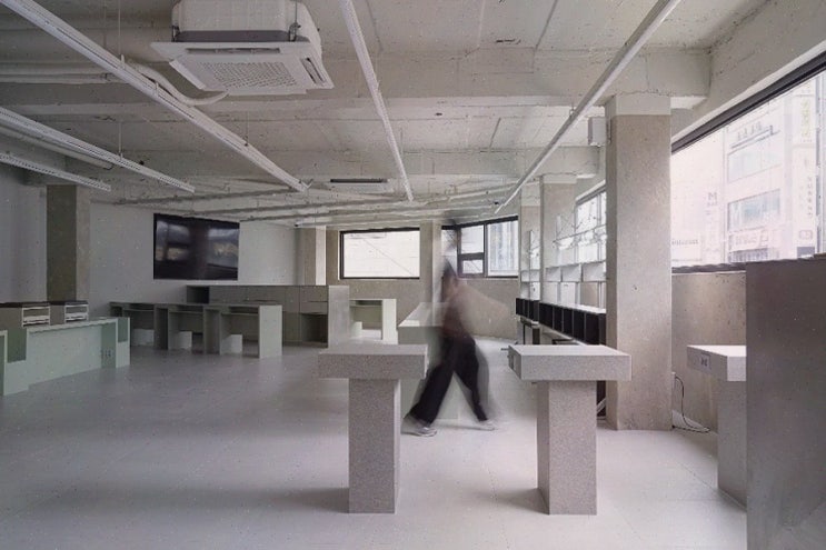 강남네일 시그니초네일 강남신논현점, 최대 15명 동시시술로 빠르고 꼼꼼한 케어