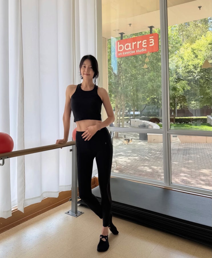 “이러니 출산 후에도 복근이 있지”.. 42세 한지혜가 시애틀 여행 ....