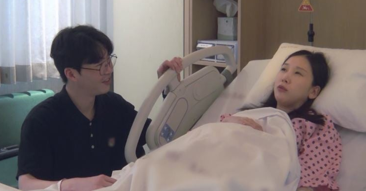 박소영 문경찬 부부 첫딸 품었다, 결혼 1년 만에 달라진 두 사람의 ....