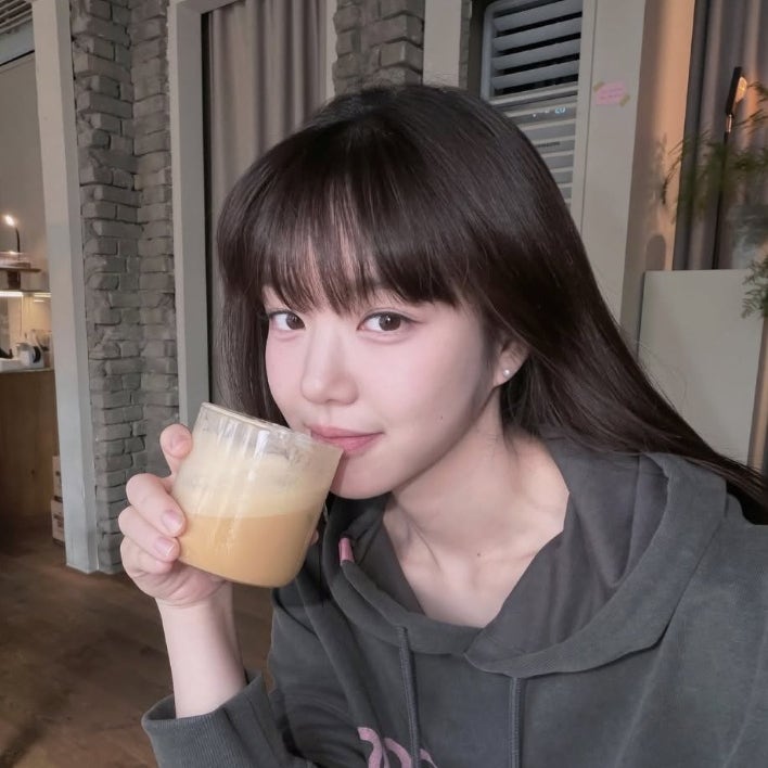 AI 남친에 설렌 배우 이유비, '견미리 딸'에서 우수연기상 배우까지