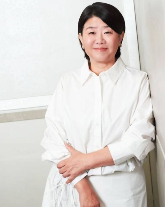 지난해 슬럼프 고백 예고한 이정은 프로필 학력 고향 재산 나이 가족 배우자 작품활동 사건....