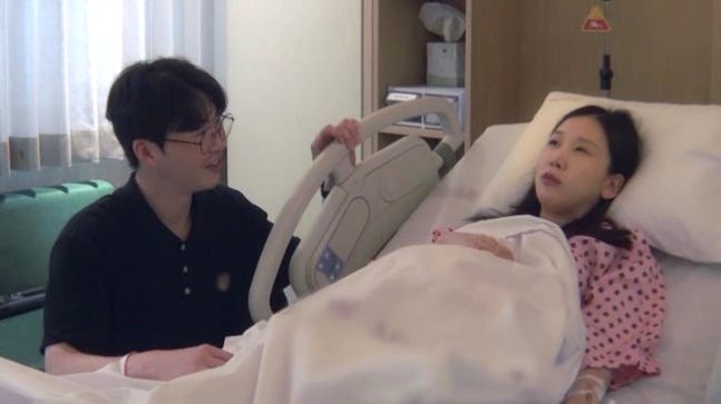 식탁 위에 차려진 따뜻한 미역국 앞에서 왜 박소영 출산 전 시母 육....