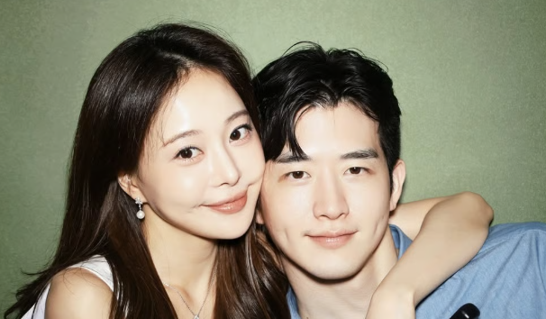 아옳이 남자친구 김형배 “저점 매수한 느낌”…동생 부부 앞에서 ....