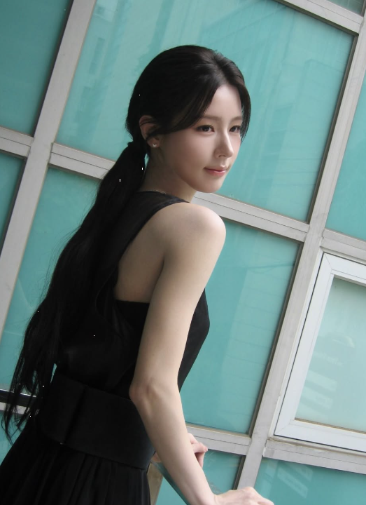 내시경마저 미치게 예쁜 미연, 병원복도 화보?