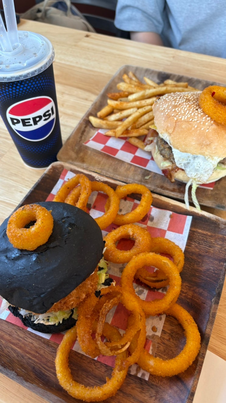 괌 맛집 메스클라 도스버거 추천메뉴 새우버거 (티멤버십 할인)
