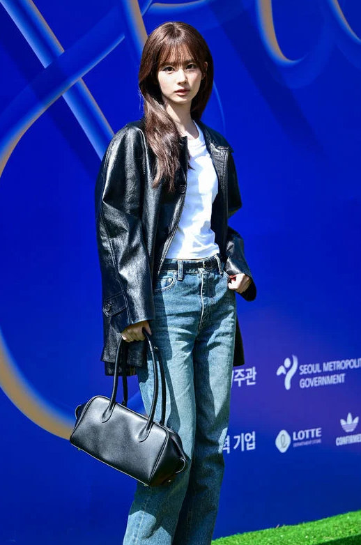 [사진]엔믹스 설윤, '서울패션위크에서 매력 뽐내며'