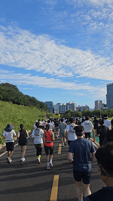 희망드림 제23회 새벽강변 국제마라톤 10km 완주 후기(접수기간, 코스도, 기념품)