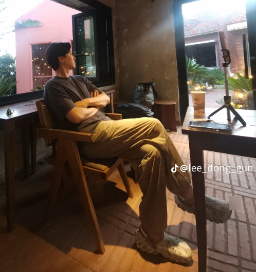 “카페 문 닫은 다음 날…” 두 번 휴업 이동건 카페 1년 3개월의 충....