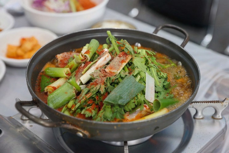 [청해수산] 동해맛집, 묵호항에서 회를 ‘씹는’ 즐거움