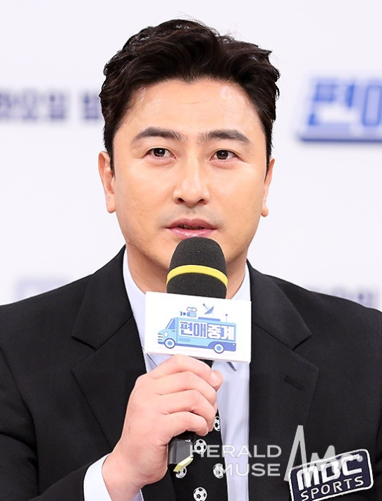 5년간 5억 기부한 안정환이 결국 지쳤다…“욕도 먹고 맥도 빠져”