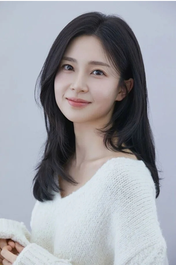 백진희 결혼 내년 1월 캐나다 직장인과 비공개식