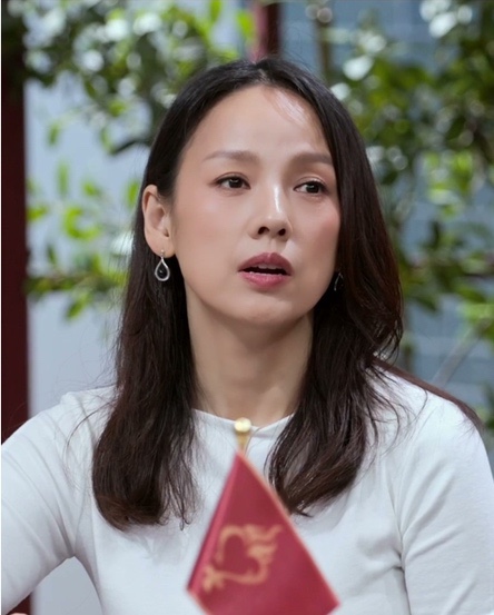 이효리 <연애전쟁>, 무급으로 일한 여자친구 사연에 분노 “웃음이 ....