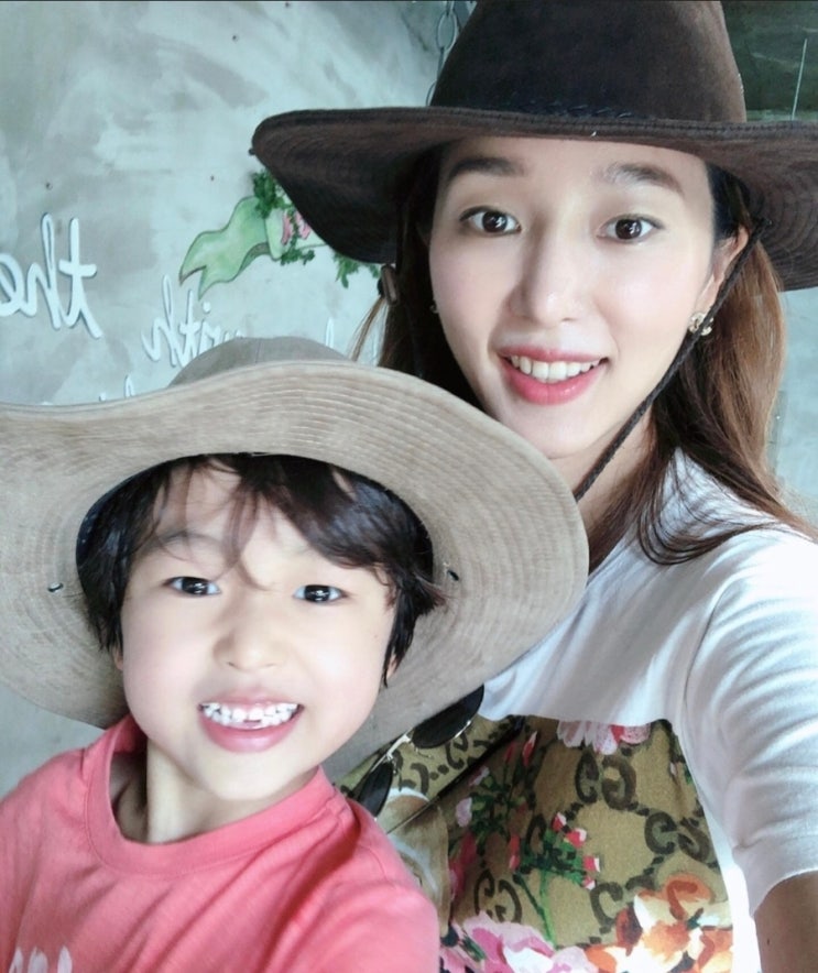 허양임 고지용 이혼 후 근황, 아들 승재와 둘이 포착 나이 직업 프로....