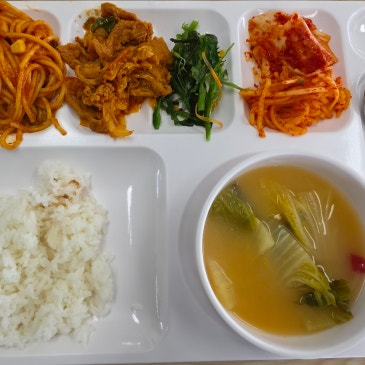 아산 위탁급식 구내식당 식단 공개｜매일 다른 메뉴로 만드는 직원 만족도 높은 급식 대표 이미지