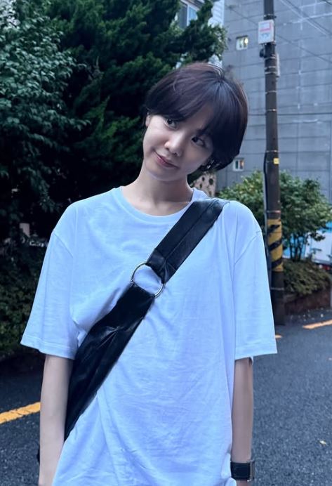 처음으로 숏컷으로 변신 ~ 한지은