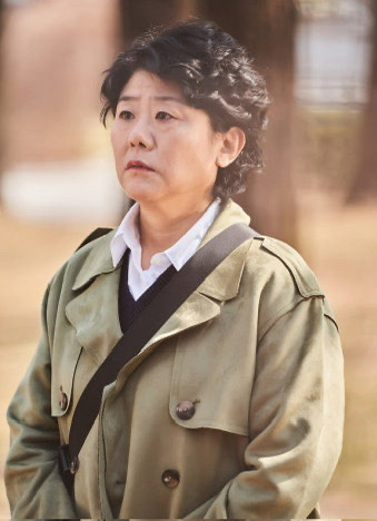 기생충 문광 이정은의 프로필 총정리, 나이 결혼 남편 가족 유퀴즈 키 학력 MBTI 데뷔 출연작