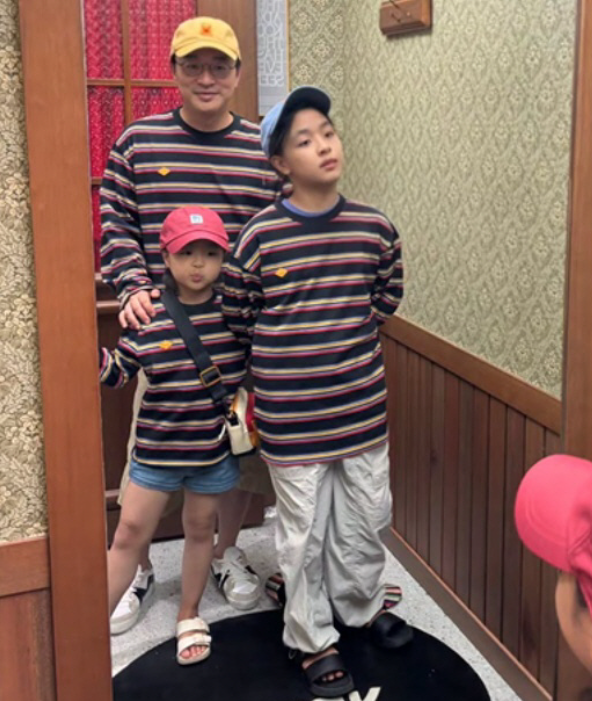 이윤지 두 딸 ♥ 치과의사 정한울 판박이 근황…“아기 돼지 삼형제....