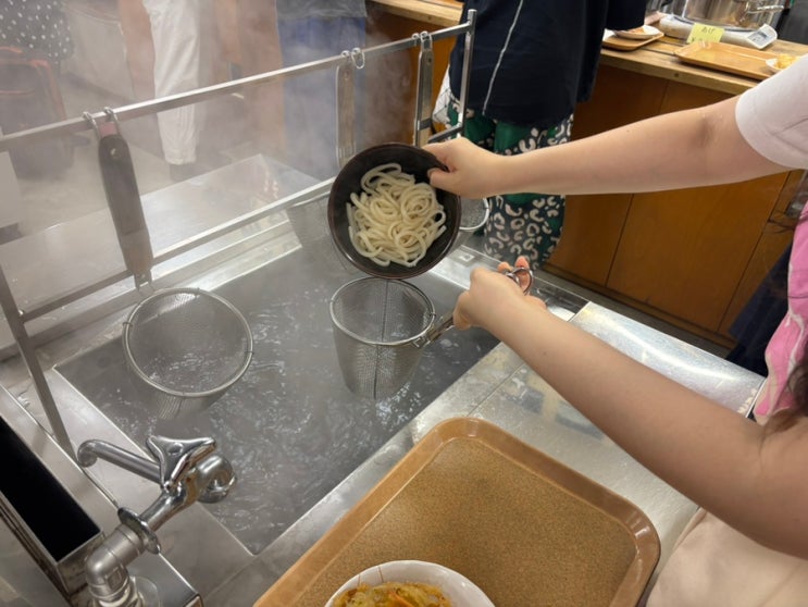 일본 다카마쓰 리쓰린공원 필수코스 사누키우동 우에하라 본점