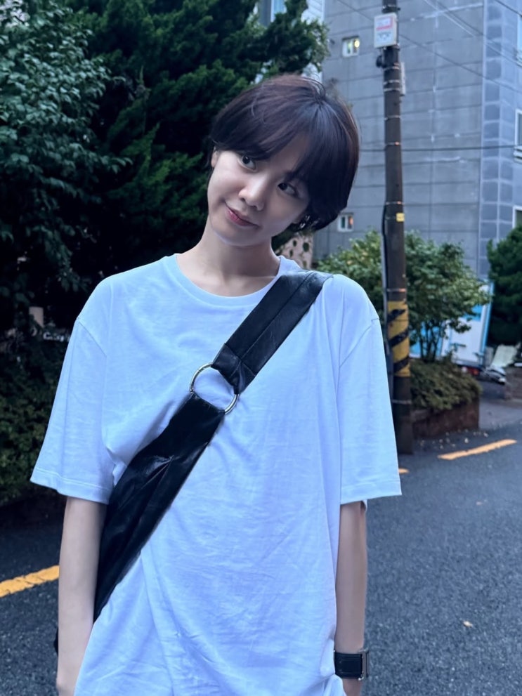 한지은 숏컷 변신 데뷔 후 첫 파격 공개 달라진 분위기 충격적