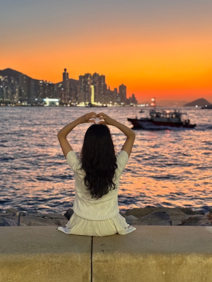 홍콩 서구룡문화지구 한강 보다 좋은 곳은 처음인걸 ~  일몰부터 야....