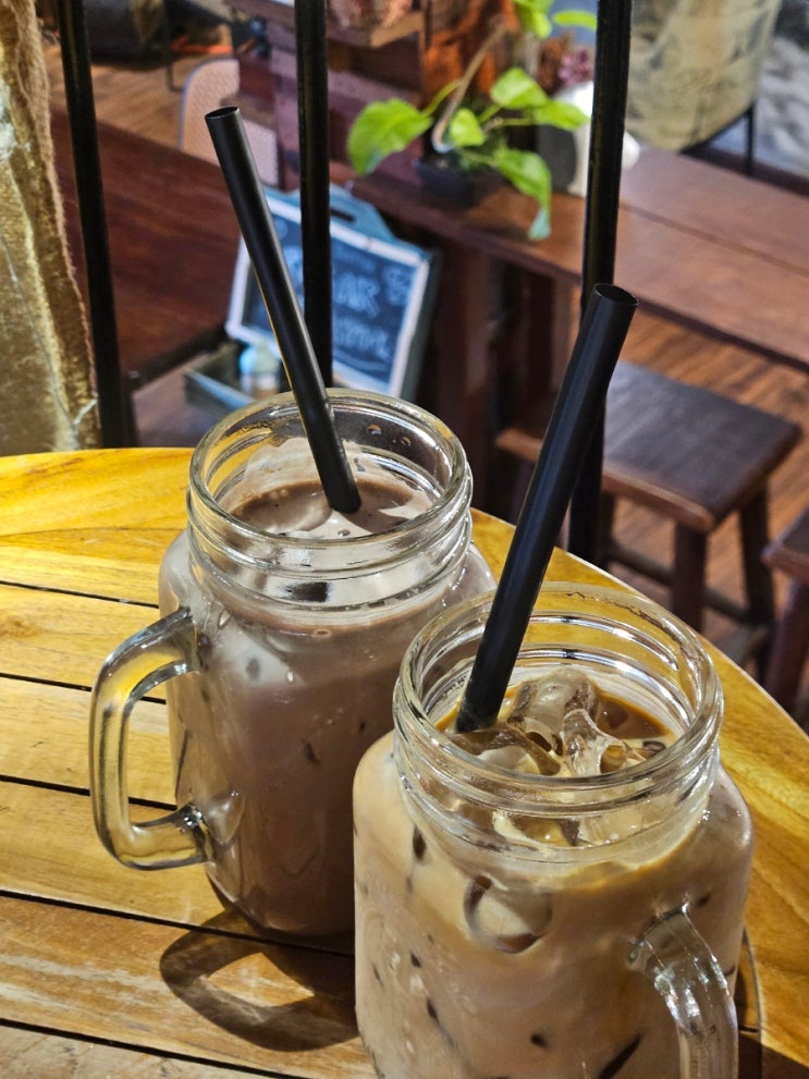 [코타키나발루] 가야스트리트 October coffee house(옥토버 커피 하우스) ....