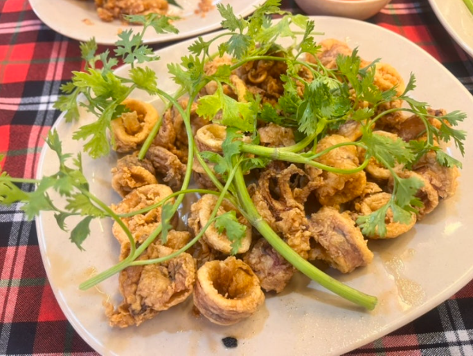 푸꾸옥 즈엉동시장 근처 맛집 해산물 레스토랑 라커이 부채새우 후....