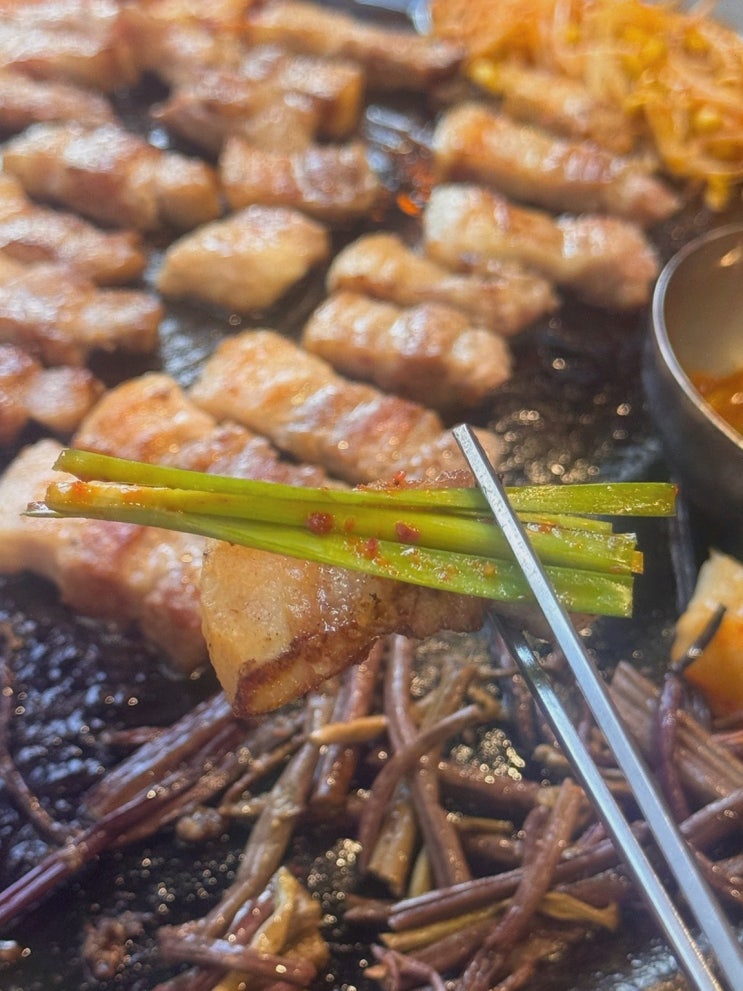 소사벌고기집 보양식, 동두천 솥뚜껑 삼겹살 소사벌점에서 염지유 맛까지
