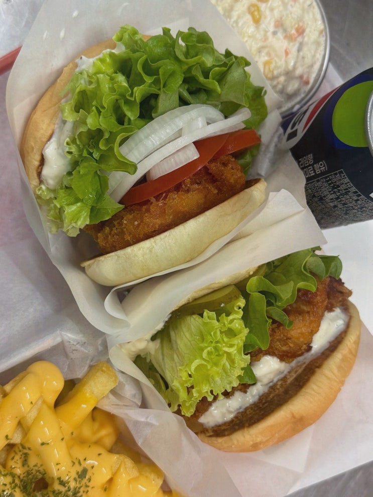 (스택스버거) 성안길 데이트 맛집, 토핑 쌓아 즐기는 한입
