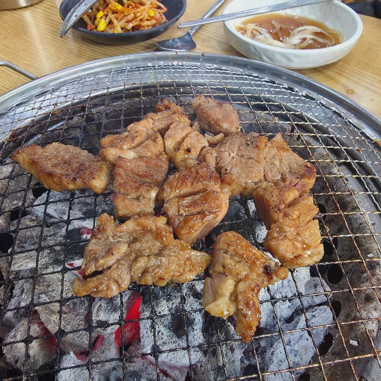 안성 설렁탕 효성동 점심, 돼지갈비 양념까지 직접 해요