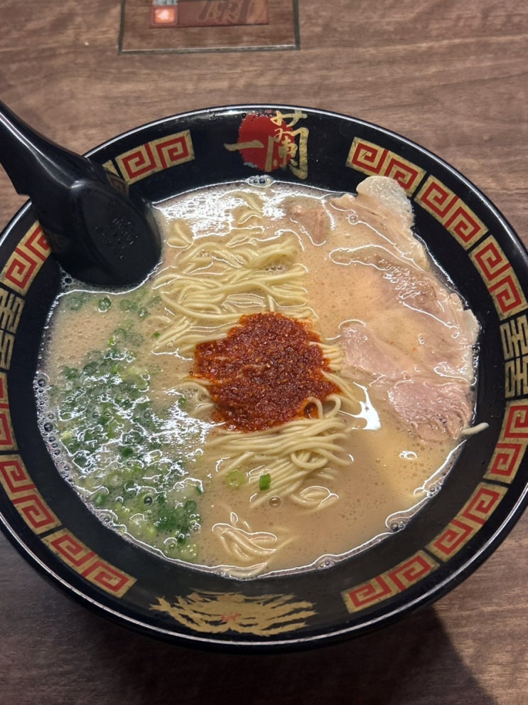오사카 난바 도톤보리 24시간 라멘 맛집 - 이치란 도톤보리점 별관