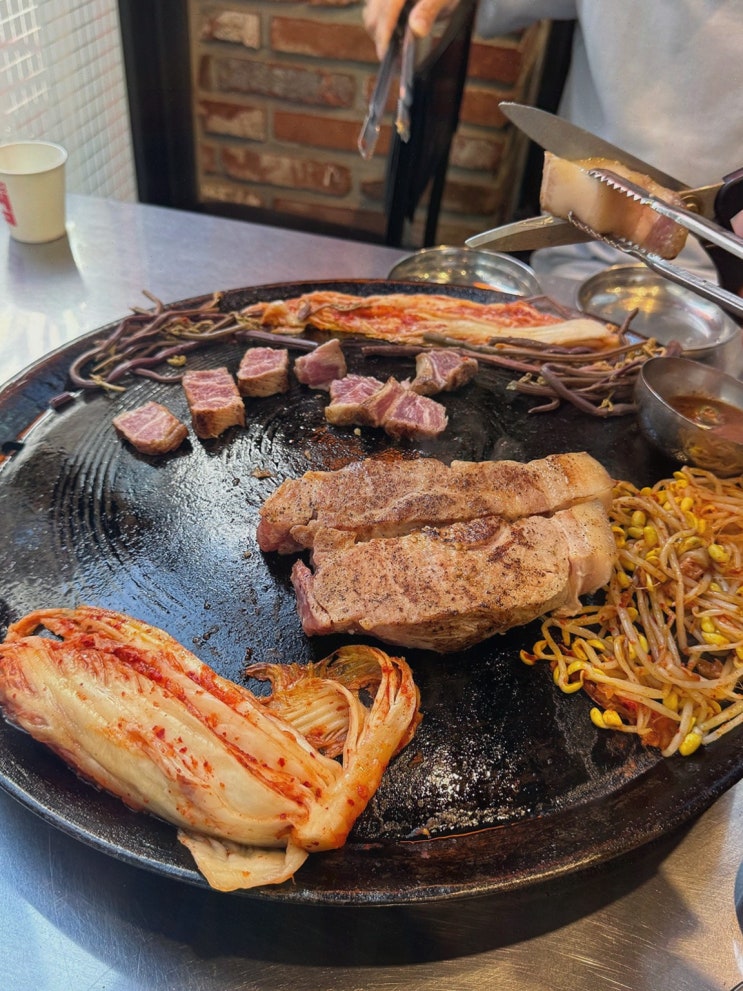 동두천 솥뚜껑 삼겹살 소사벌점, 비전동 고기집 한판 완전 든든