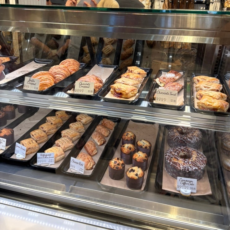 [미국 여행 일상 ] LA 포르토스 베이커리(Porto’s Bakery) • Labor Day 나....