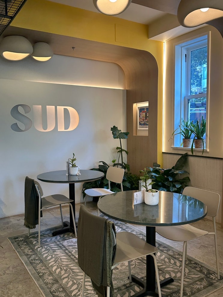밴쿠버 잉글리시베이 카페 | SUD cafe