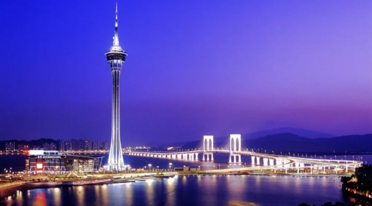 마카오 타워 — 전망대·번지·360 뷔페, 티켓 뭘 살까 가격 비교 (2026)