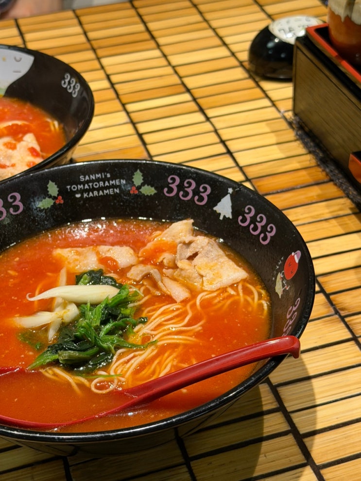 후쿠오카 여행 하카타 잇소우 웨이팅 포기하고 방문한 근처 토마토 ....