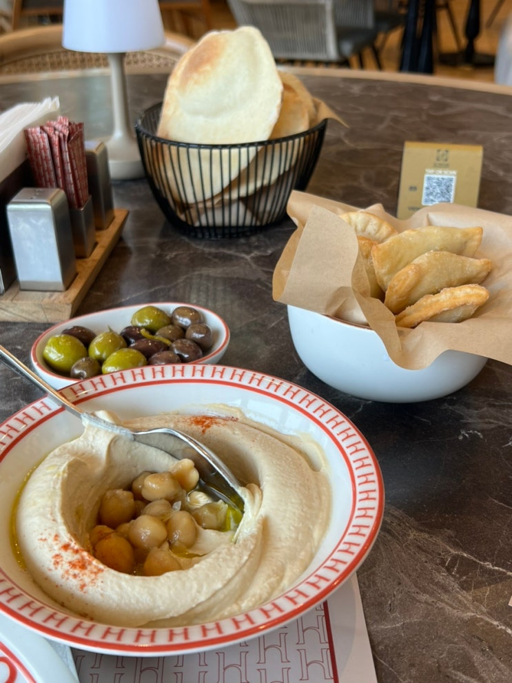 두바이몰 맛집 추천 AL HALLAB 알할랍 레바논 현지식, 분수쇼 명당 메....