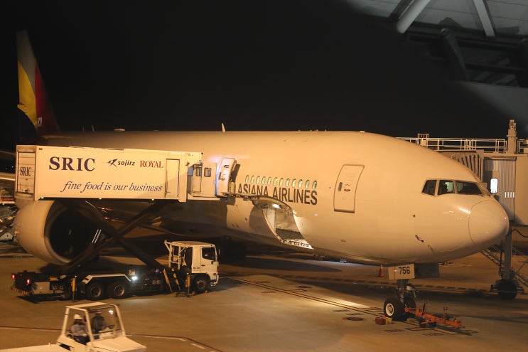 아시아나항공 OZ 114/113 인천국제공항~간사이국제공항 비즈니스클래....