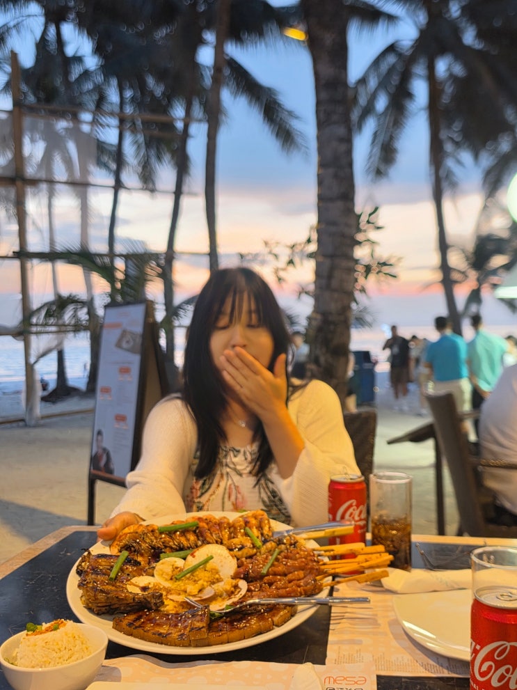 보라카이 로컬 맛집 화이트비치 ’메사 레스토랑 ‘ 이용 후기