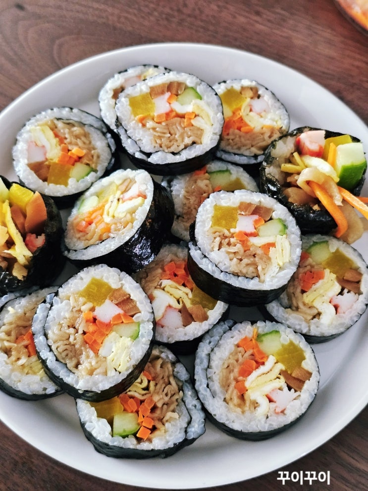 어묵김밥. 고사리나물. 오징어뭇국. 과일사라다 : 네이버 블로그