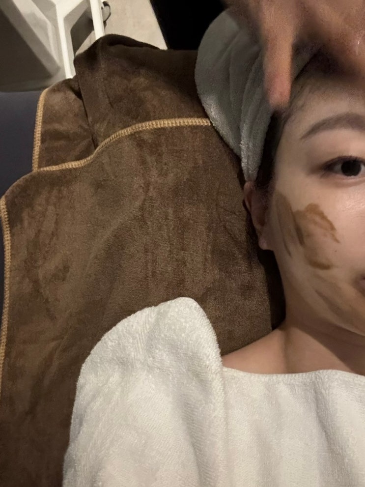호치민 1군 마사지 추천 벤탄시장 근처 no. 160 호치민 스파 페이셜 관....